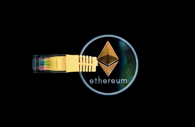 FalconX冲击上市，加密经纪第一股会复制Circle模式还是Coinbase路径？