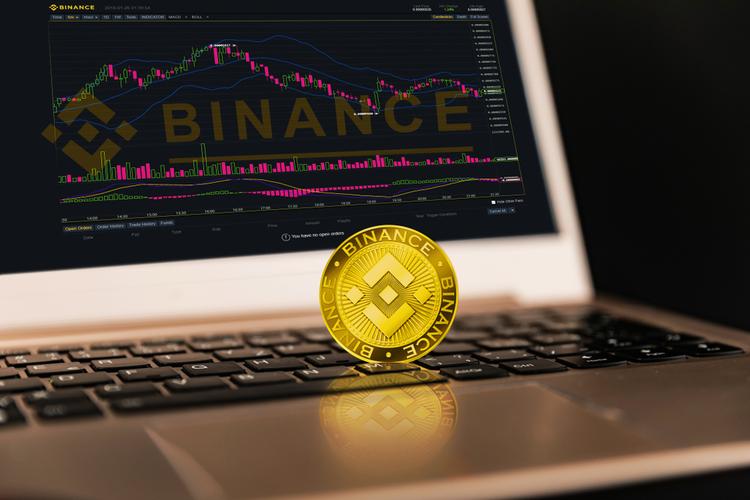 ETH的5倍、BTC的22倍：SOL数字资产财库的资金效率真的最大优势吗？